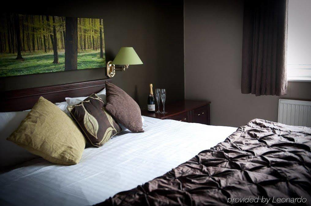 Birch Hotel Heywood Exterior photo